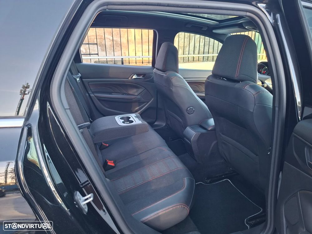 Peugeot 308 SW PureTech 130 Stop & Start GT-Line Edition - 30