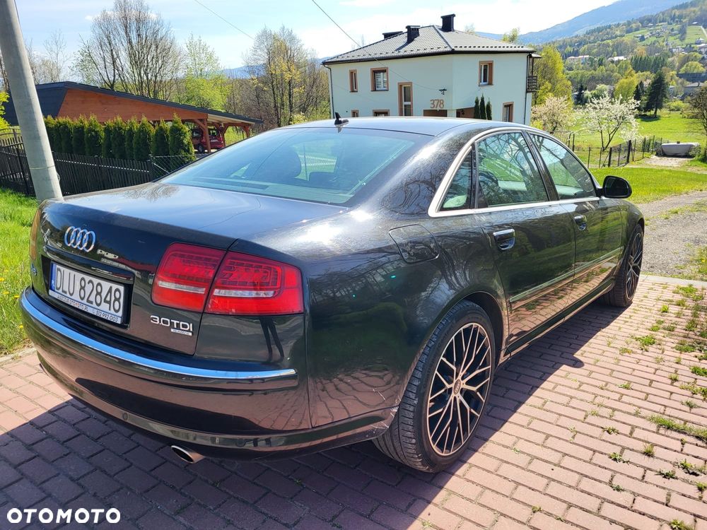 Audi A8 - 5