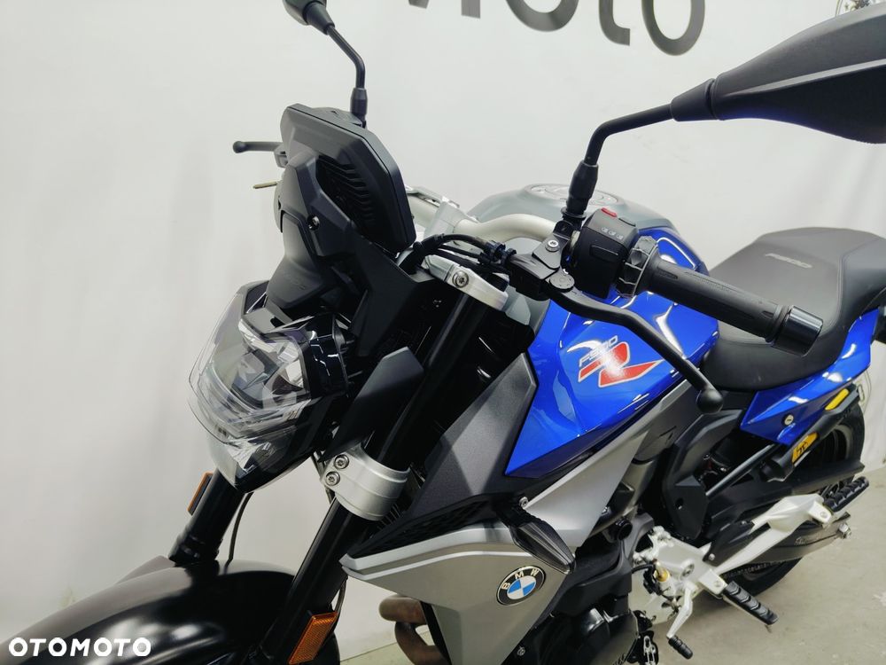 BMW F - 20