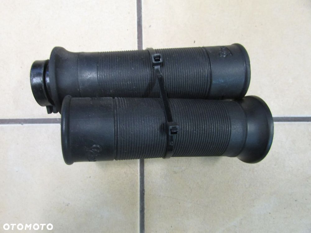Vespa GTV 300 hpe 2024 manetki rolgaz - 1