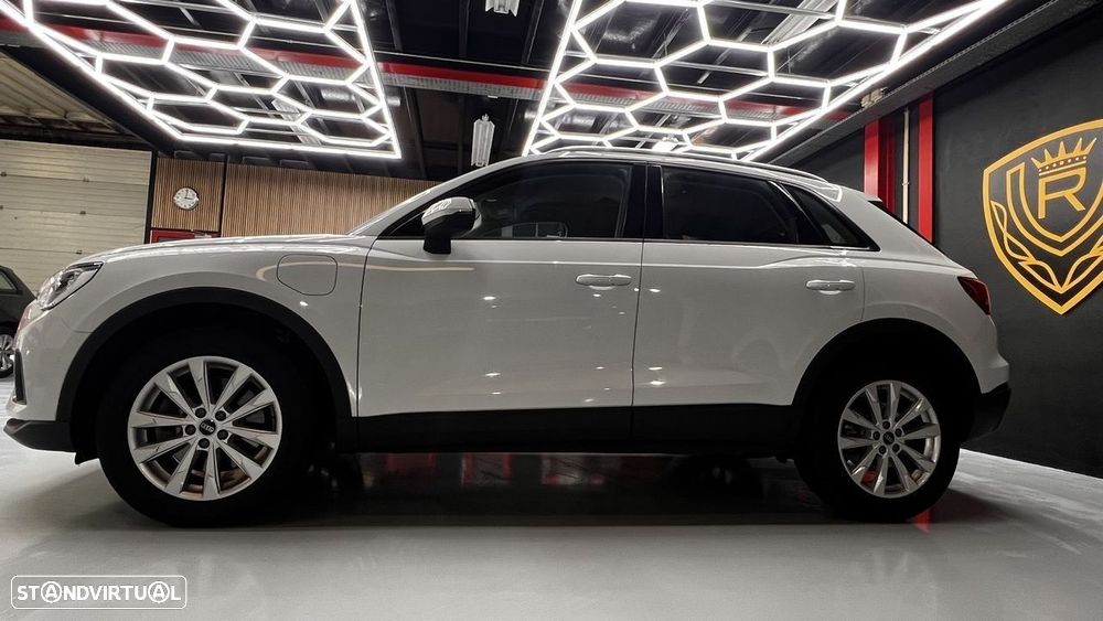 Audi Q3 45 TFSIe S tronic - 6