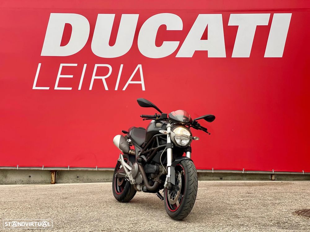 Ducati Monster 696 + - 13