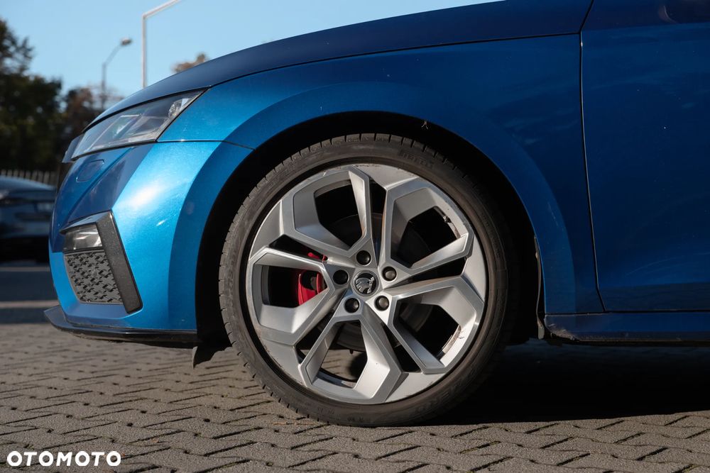 2020 Skoda Octavia 2.0 TDI RS DSG, photograph 4