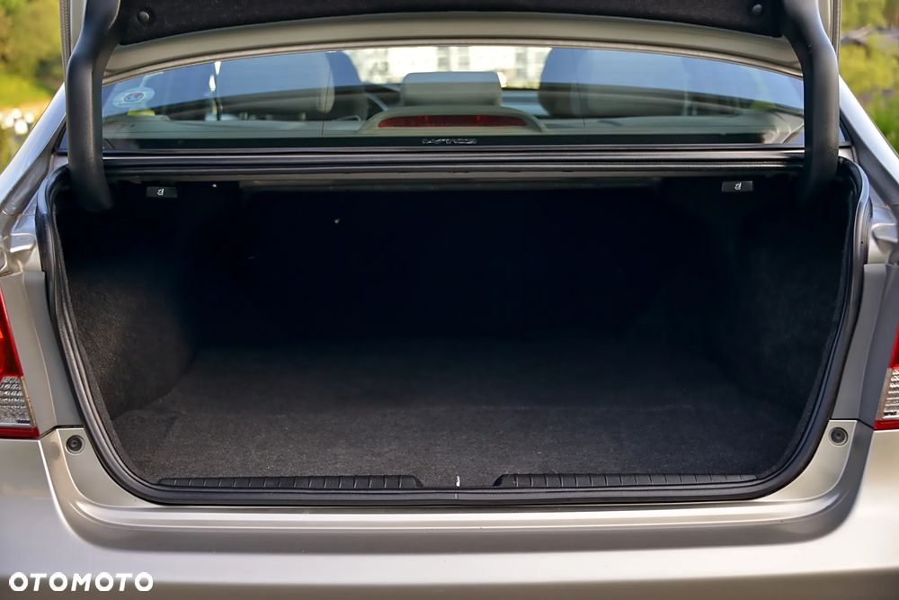 Honda Civic 1.8 Executive - 38