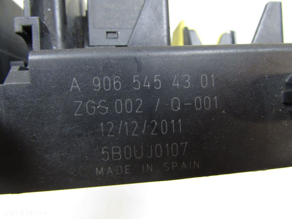 MB SPRINTER 906 CRAFTER 06-18 SKRZYNKA BEZPIECZNIKOW A9065454301 - 6