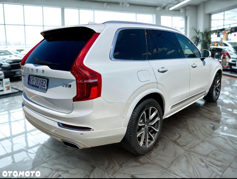 Volvo XC 90 D5 AWD Inscription - 4