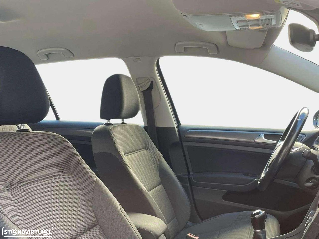 VW Golf Variant 1.0 TSI Confortline - 16