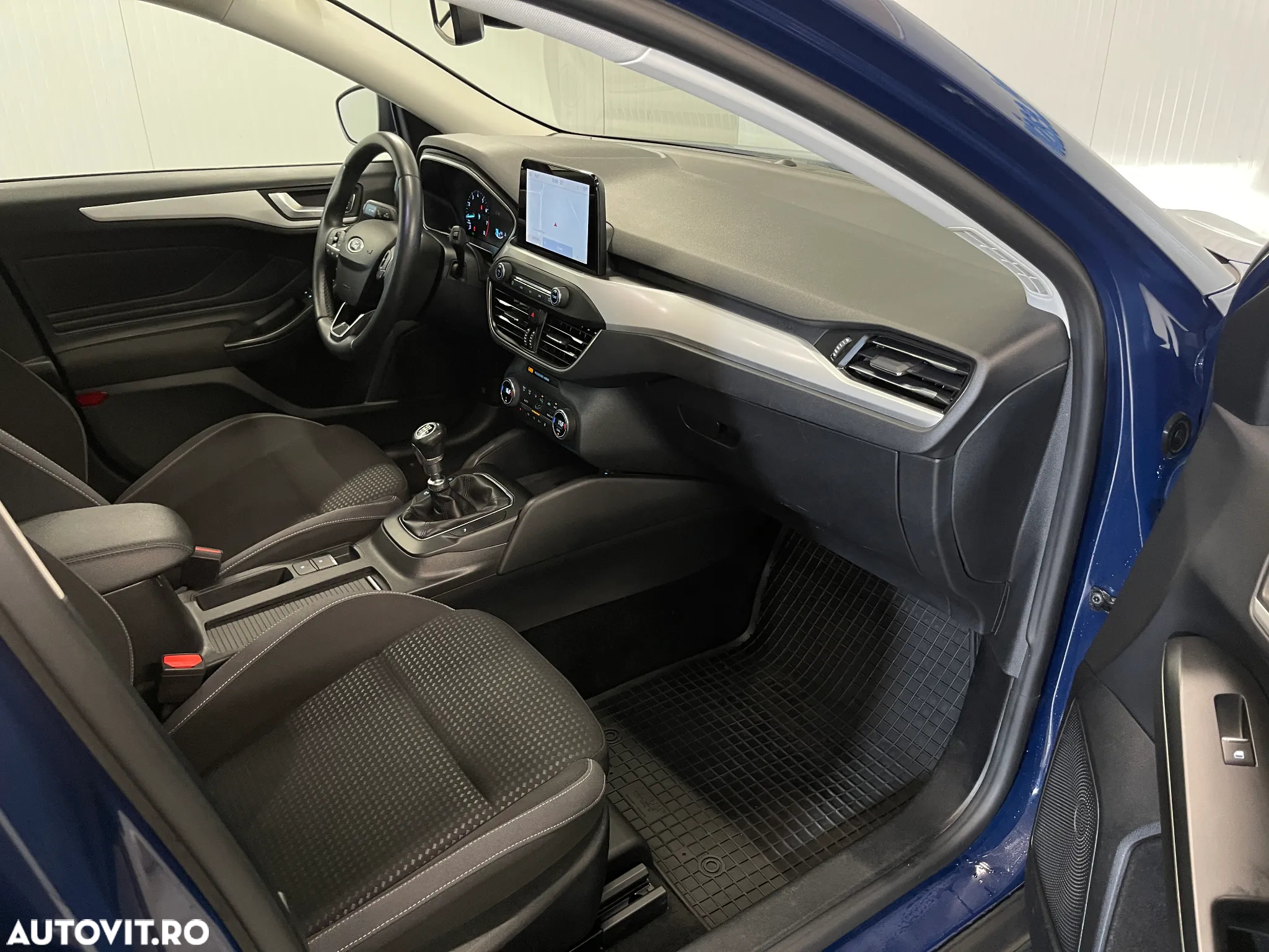 Ford Focus 1.0 EcoBoost MHEV Connected - 9