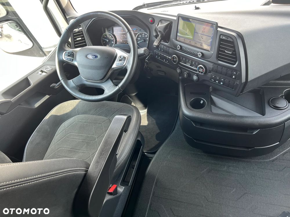 Ford F MAX - 20