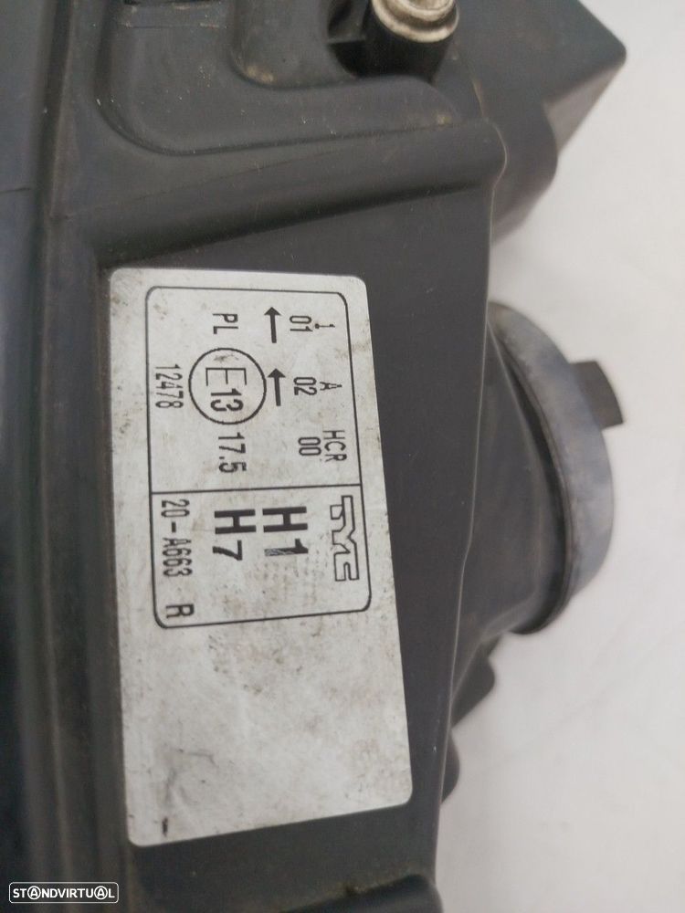 Farol/ Otica Dianteiro Dto Citroën C4 Coupé (La_) - 2