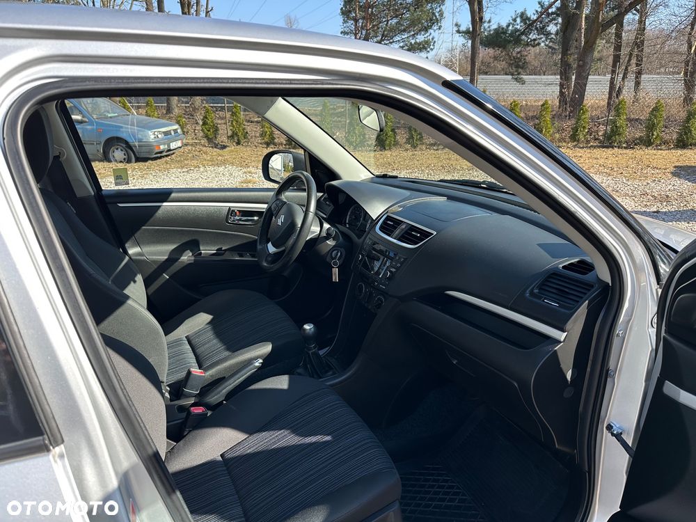 Suzuki Swift - 14