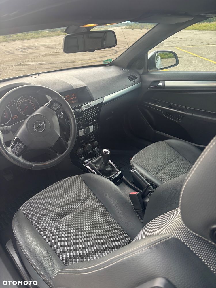 Opel Astra - 20