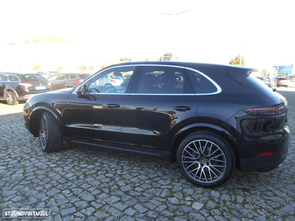 Porsche Cayenne S Platinum Edition - 7