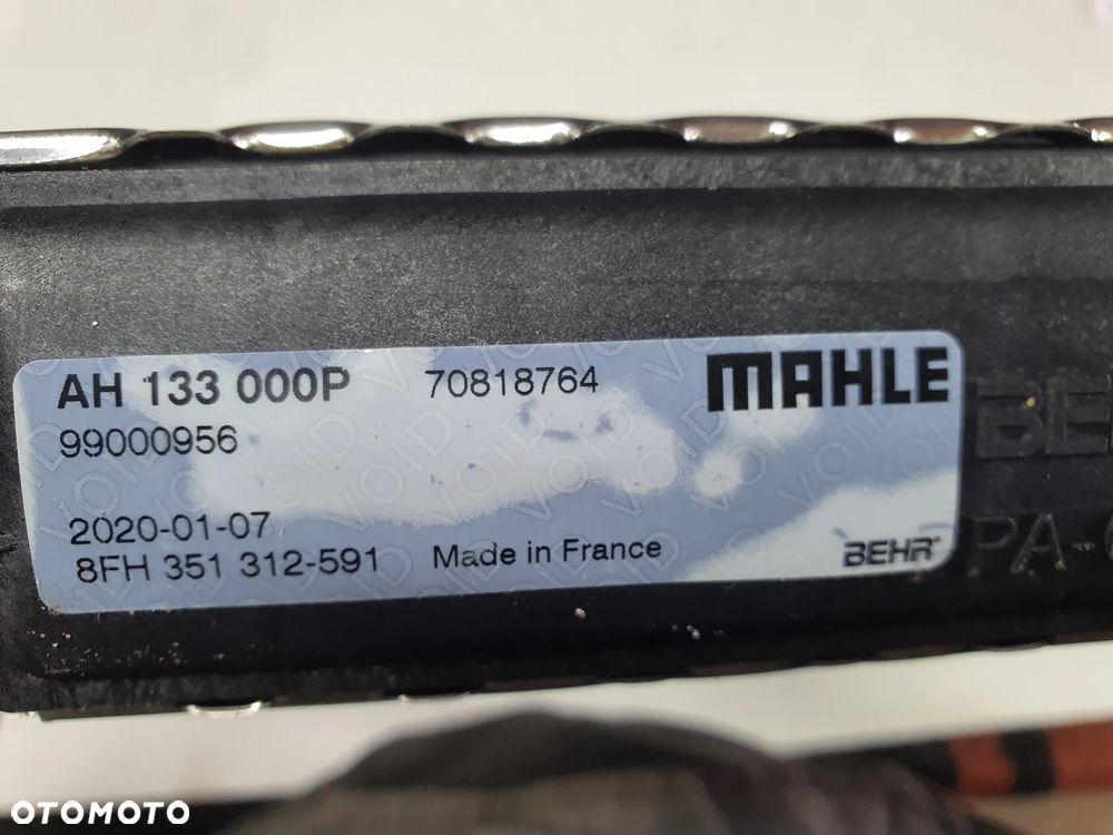 Nagrzewnica, wymiennik ciepła, MAHLE AH133000P, Volvo FH12, FH16, FM12, FM9 - 5