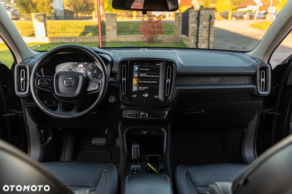 Volvo XC 40 D3 Momentum - 23