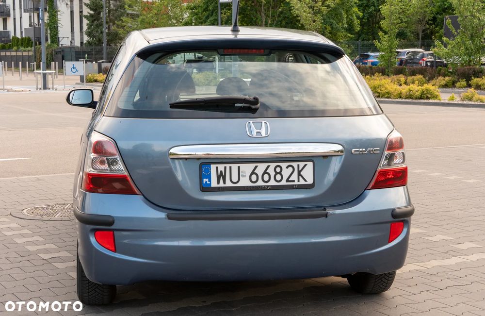 Honda Civic 1.4i LS - 9