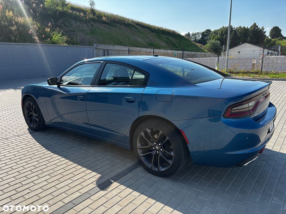 Dodge Challenger Automatik SXT Plus - 8
