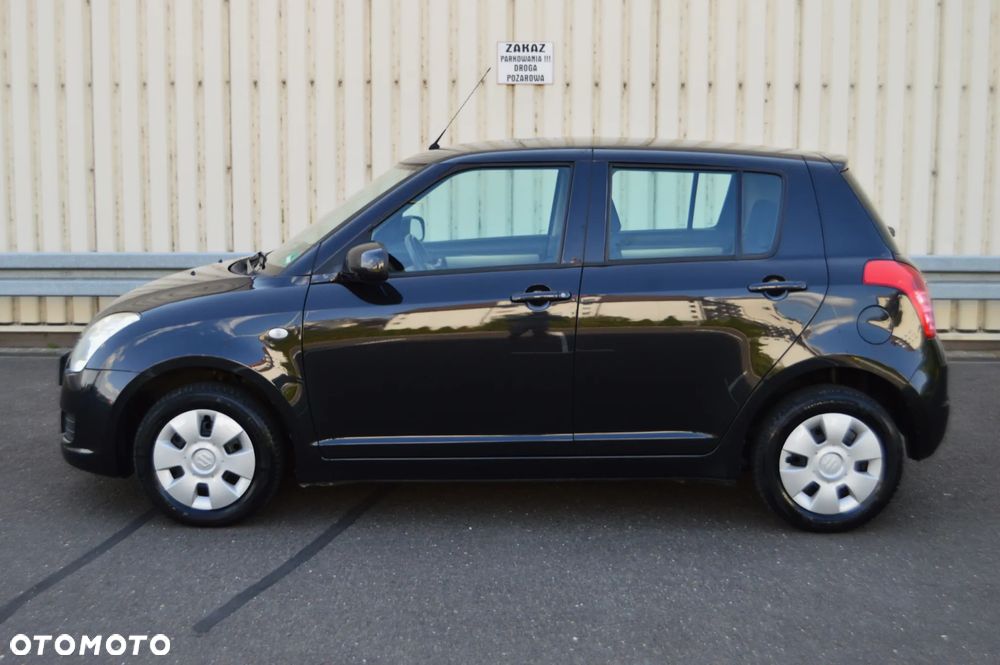 Suzuki Swift - 3
