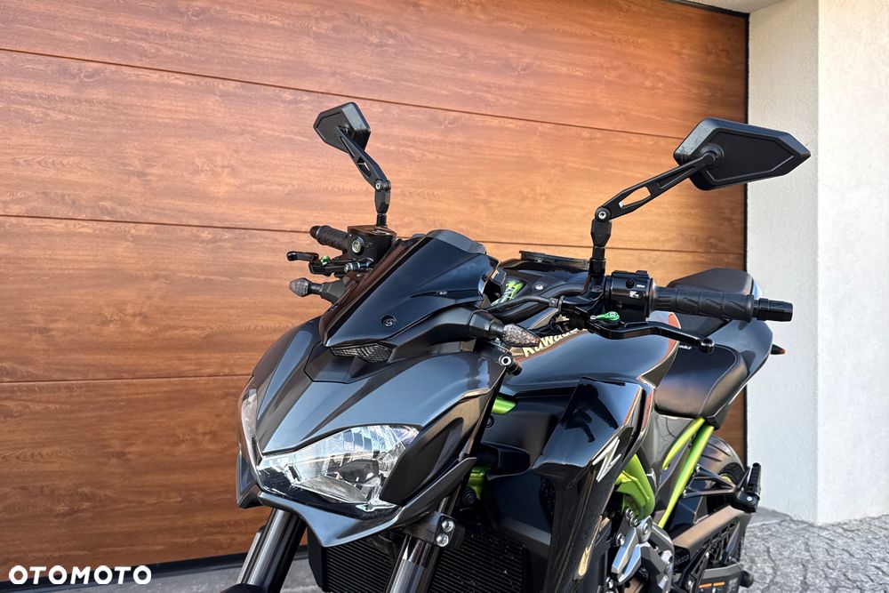 Kawasaki Z 900 - 20