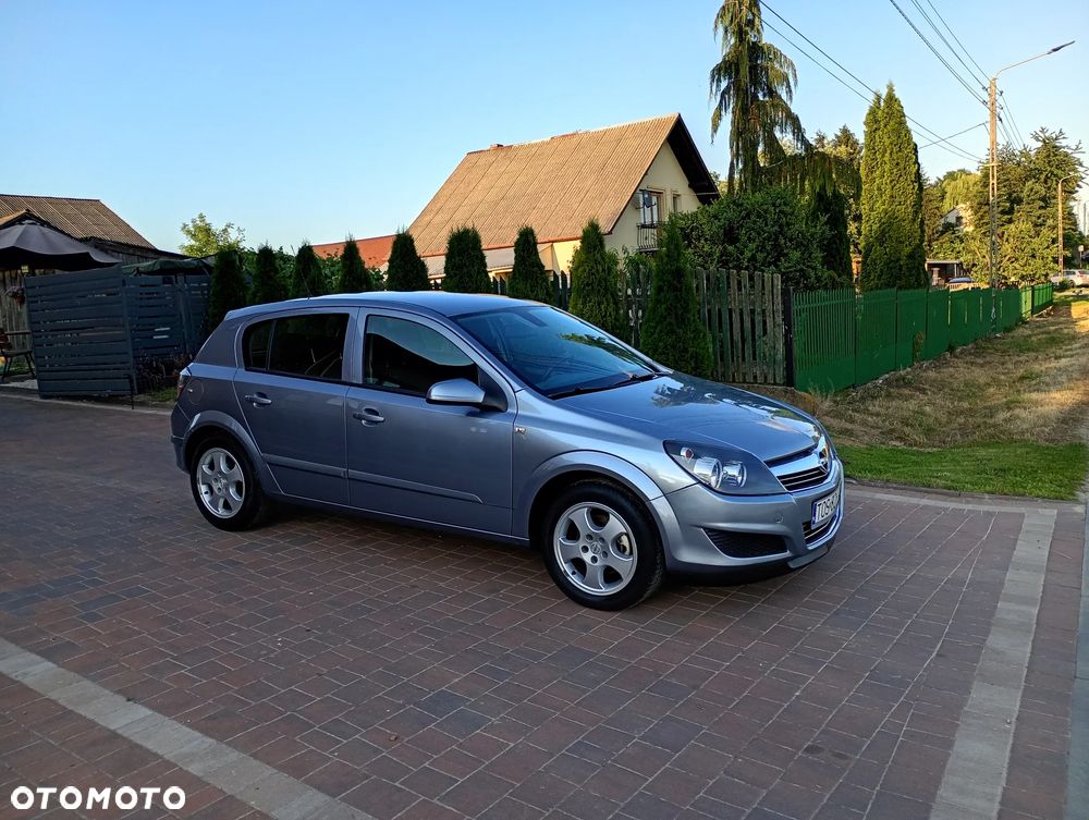 Opel Astra 1.4 Edition - 1