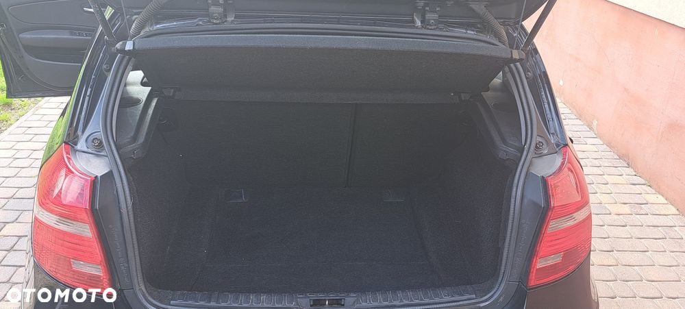 BMW Seria 1 118d - 6