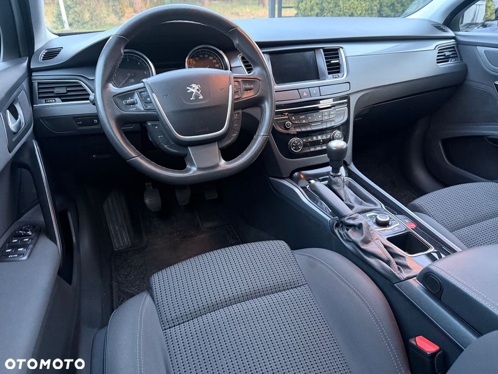Peugeot 508 HDi FAP 140 Active - 21