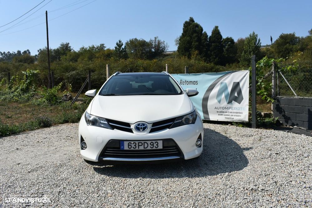 Toyota Auris Touring Sports 1.8 HSD Exclusive - 3