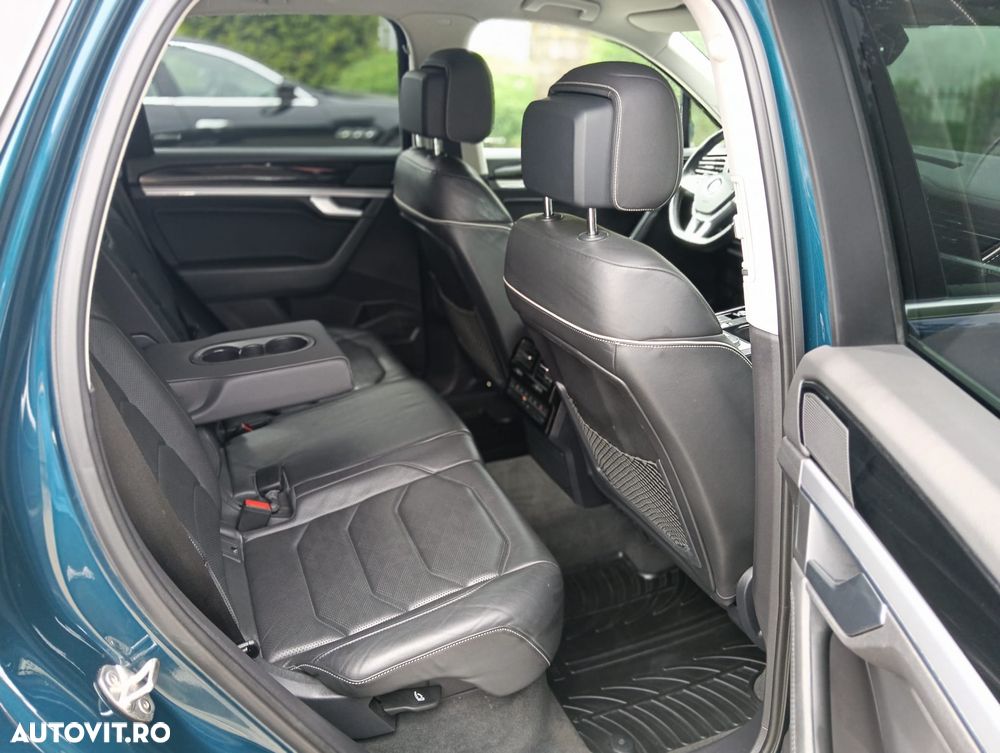 Volkswagen Touareg 3.0 V6 TDI 4Motion DPF Automatik Elegance - 20