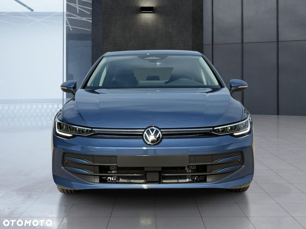 Volkswagen Golf - 9