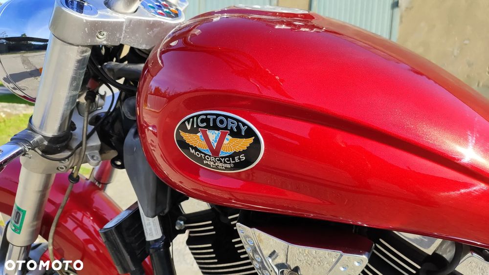 Victory Kingpin - 16