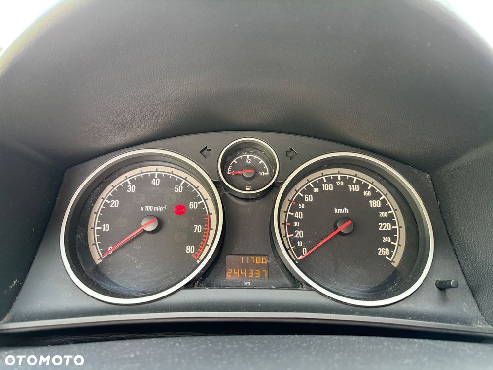 Opel Astra - 24