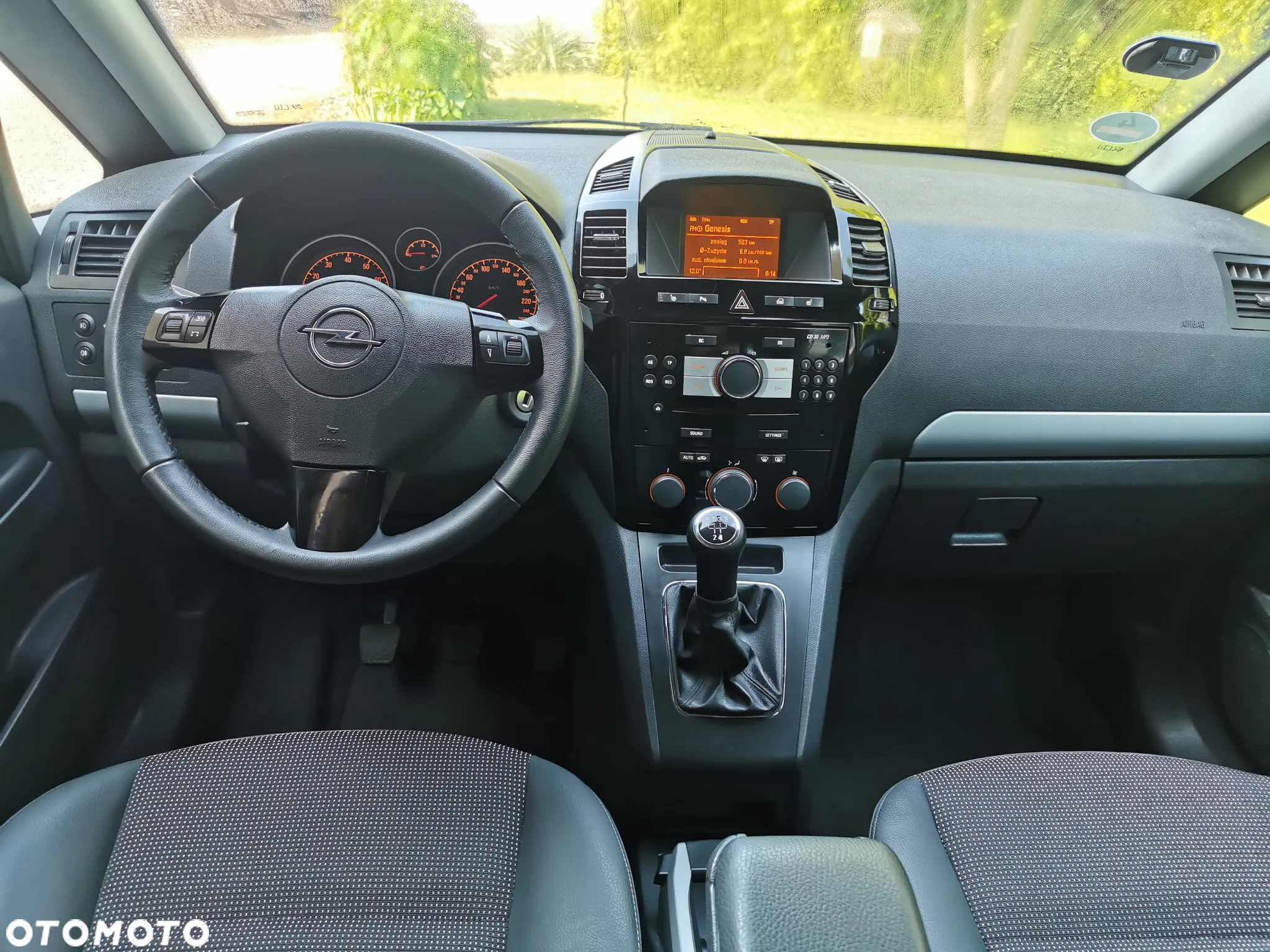 Opel Zafira 1.8 Easytronic Cosmo - 10