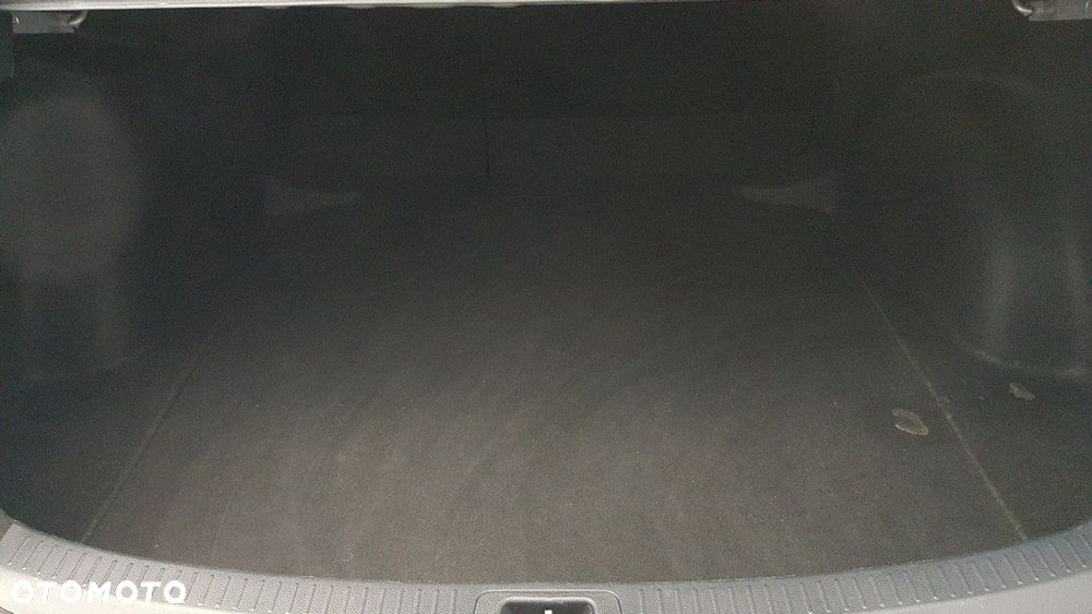 Toyota Corolla - 18