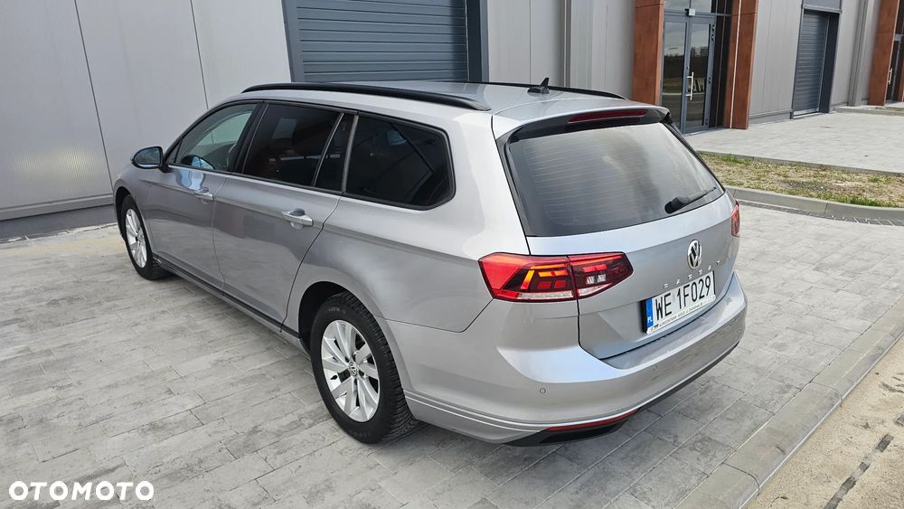 Volkswagen Passat 2.0 TDI EVO Essence DSG - 5