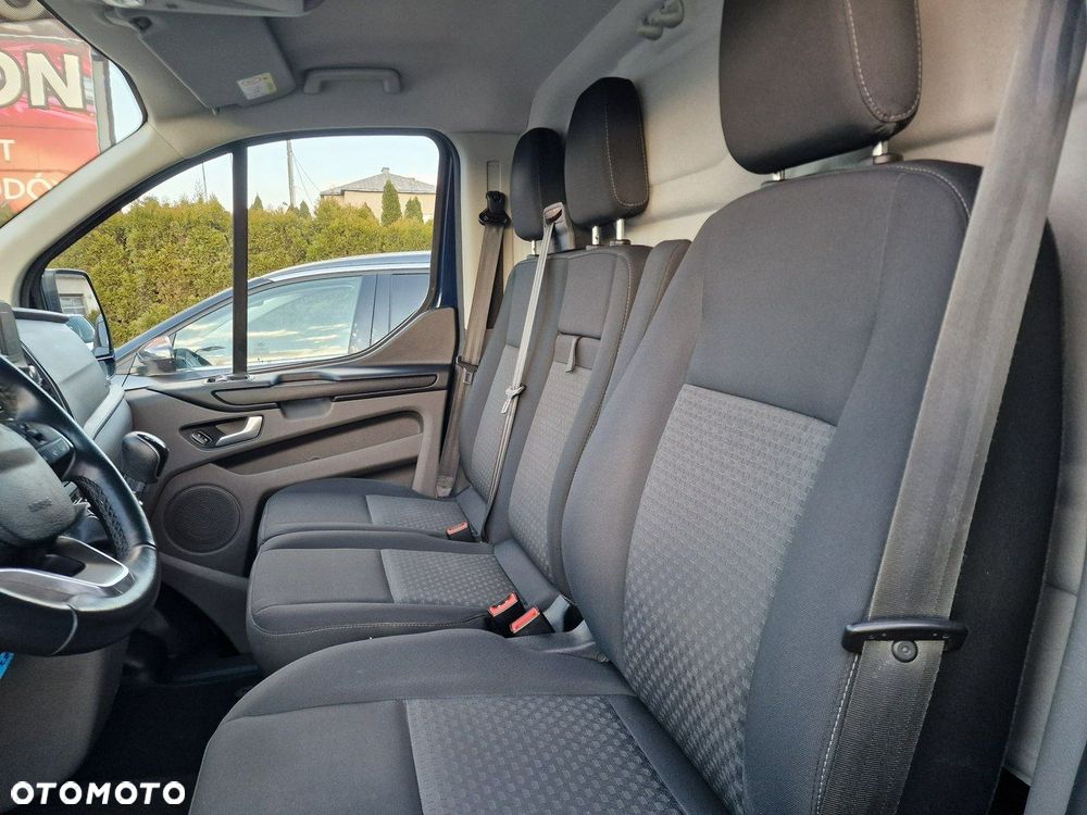 Ford Transit Custom - 10
