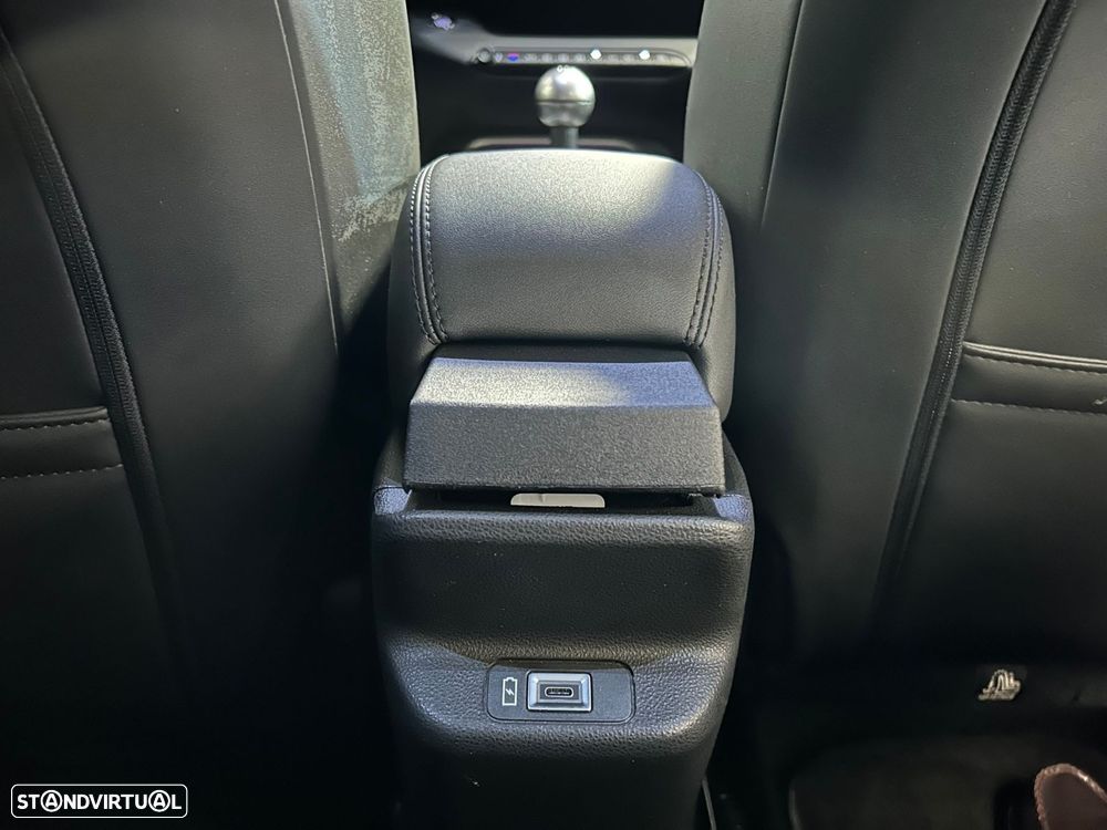 Jeep Avenger 1.2 GSE T3 Altitude - 20