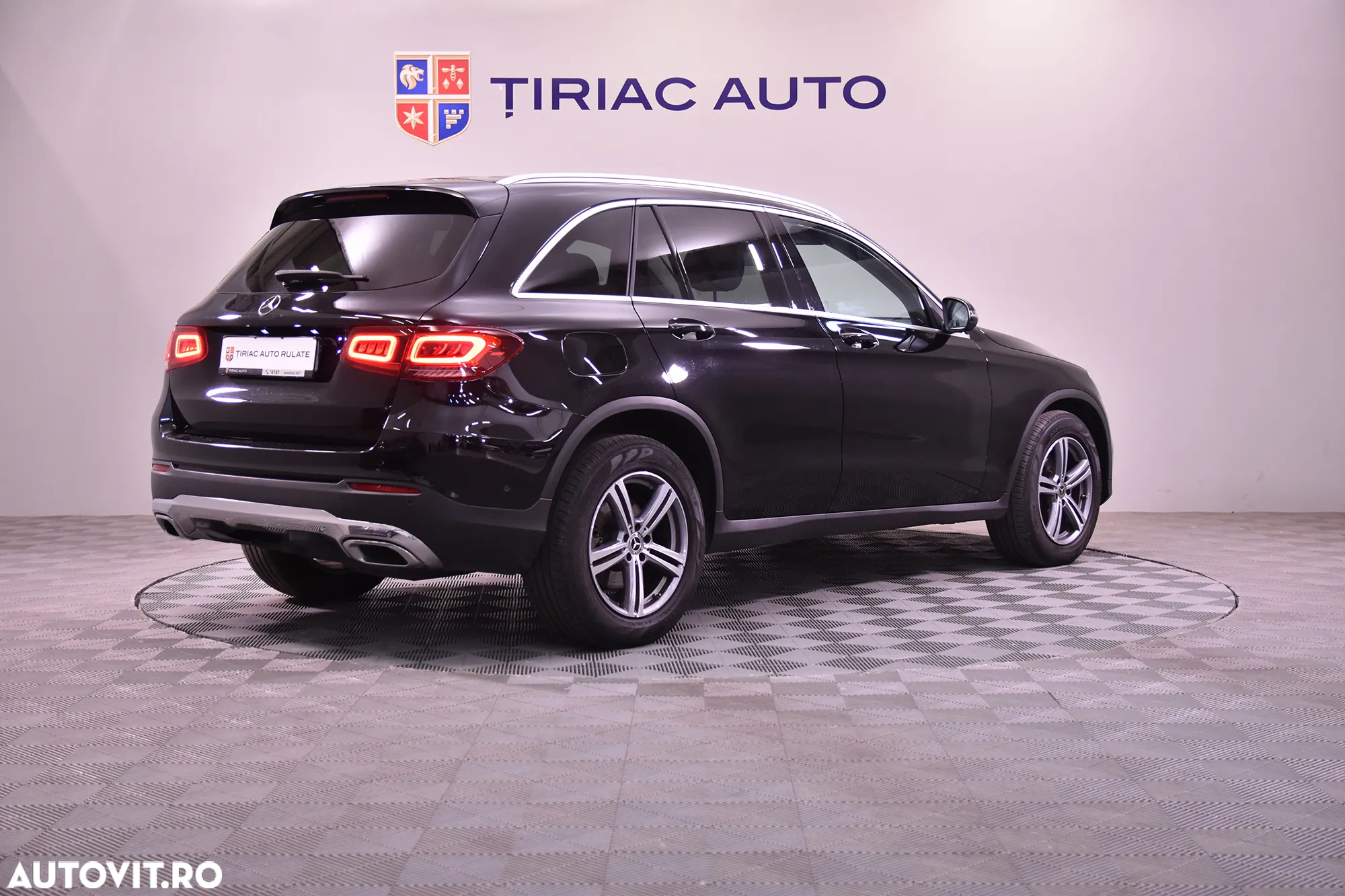 Mercedes-Benz GLC 220 d 4MATIC - 5