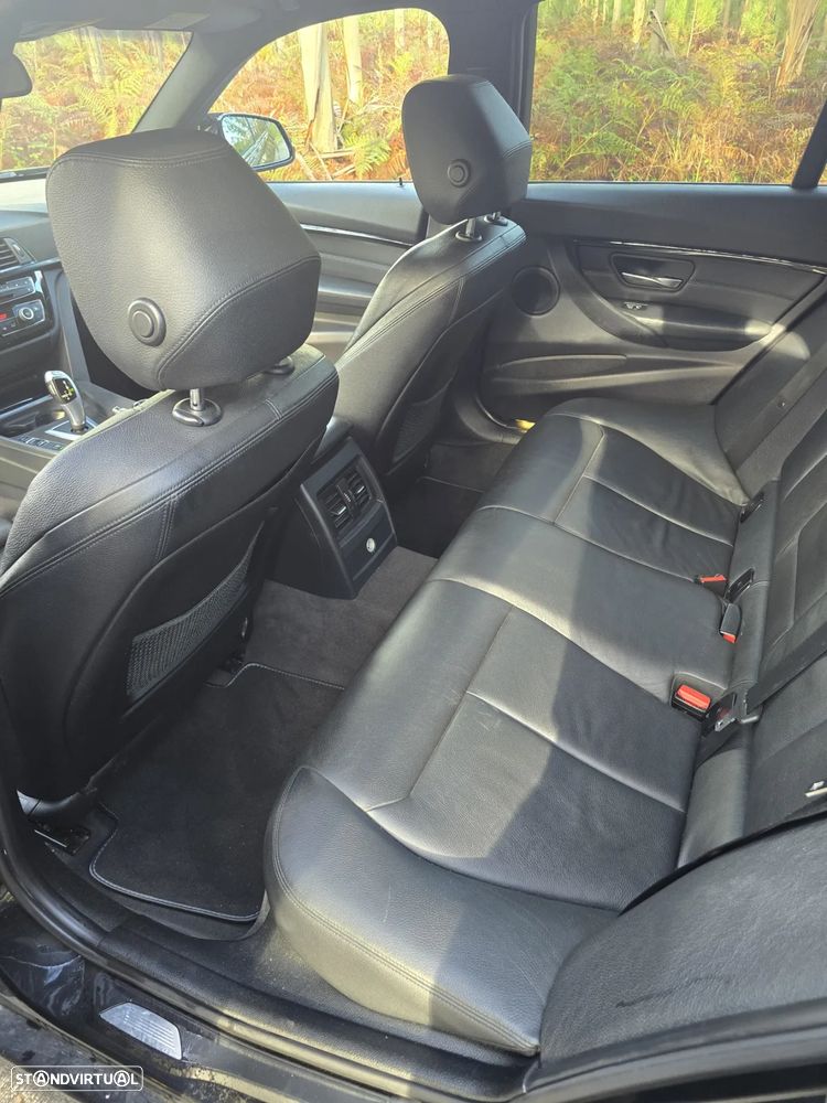 BMW 320 d Auto Pack M - 11