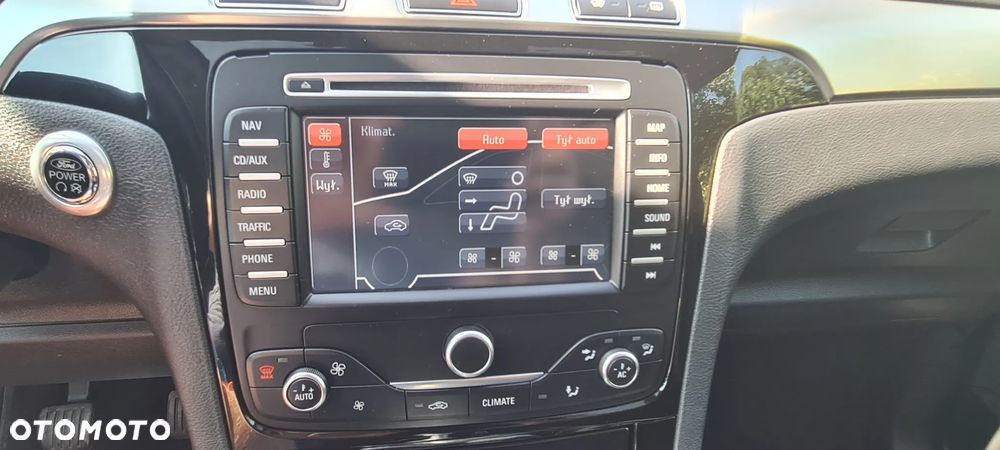 Ford Galaxy 2.0 TDCi Titanium - 26