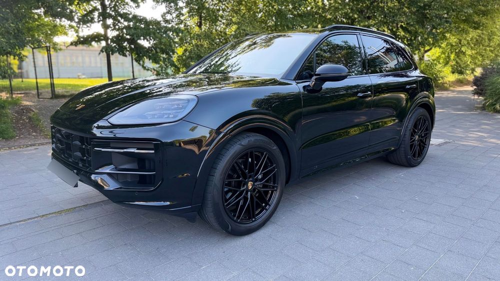 Porsche Cayenne - 2