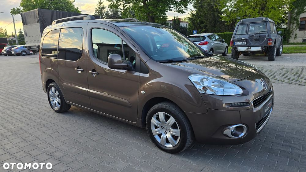 Peugeot Partner HDi FAP 115 Allure - 11