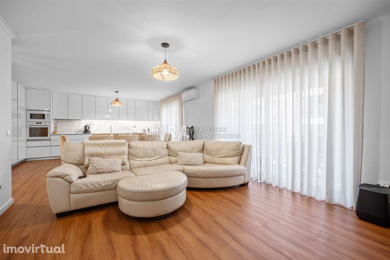 Apartamento T3 Venda em Quinta do Anjo,Palmela - Grande imagem: 2/25