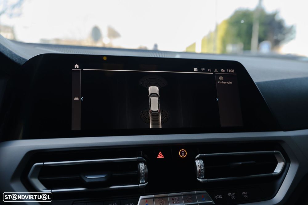 BMW 320 e Corporate Edition Auto - 27