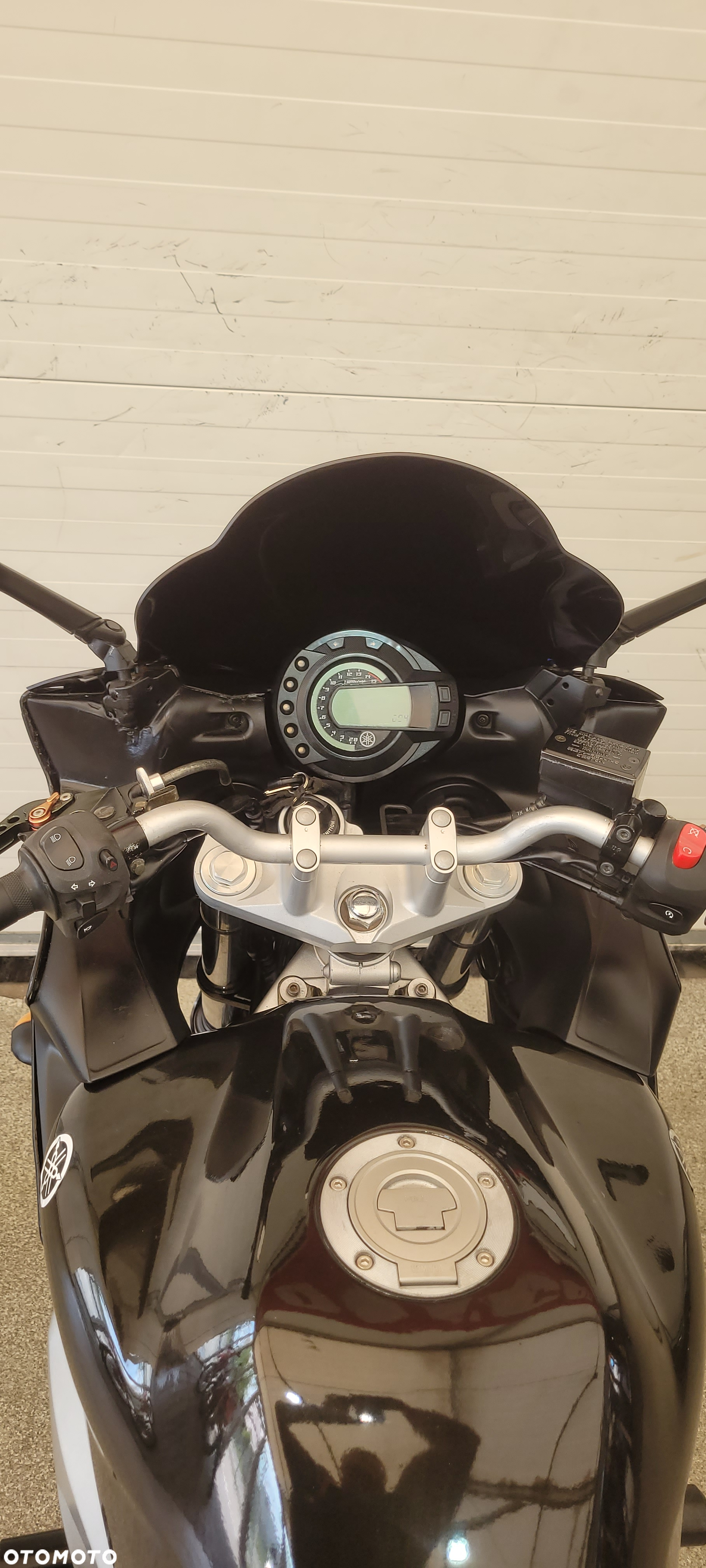 Yamaha FZ - 40