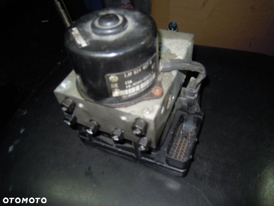 Golf IV Bora A3 pompa ABS 1J0614417A 1J0907379R - 1