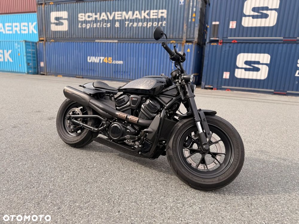 Harley-Davidson Sportster - 16