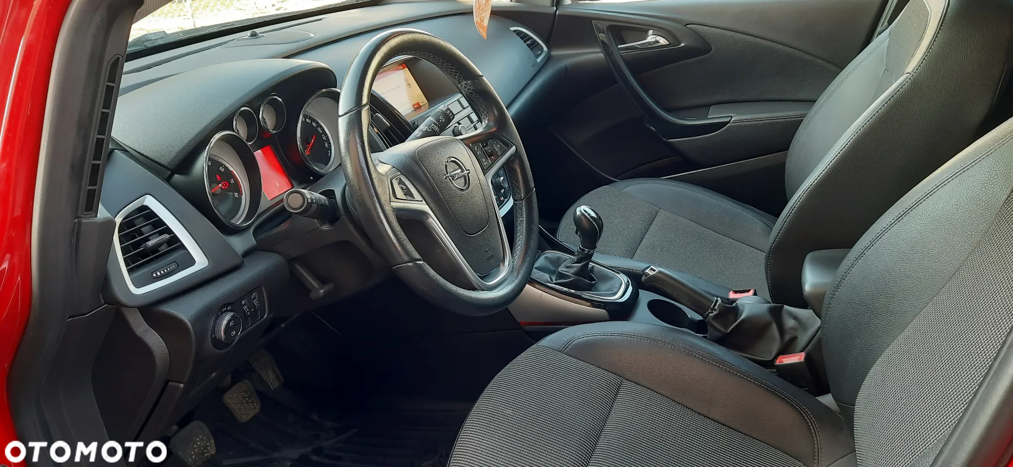 Opel Astra IV 1.4 T Cosmo S&S - 6