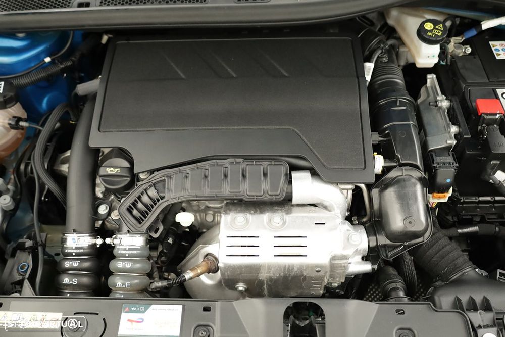 Peugeot 2008 1.2 PureTech Allure - 24