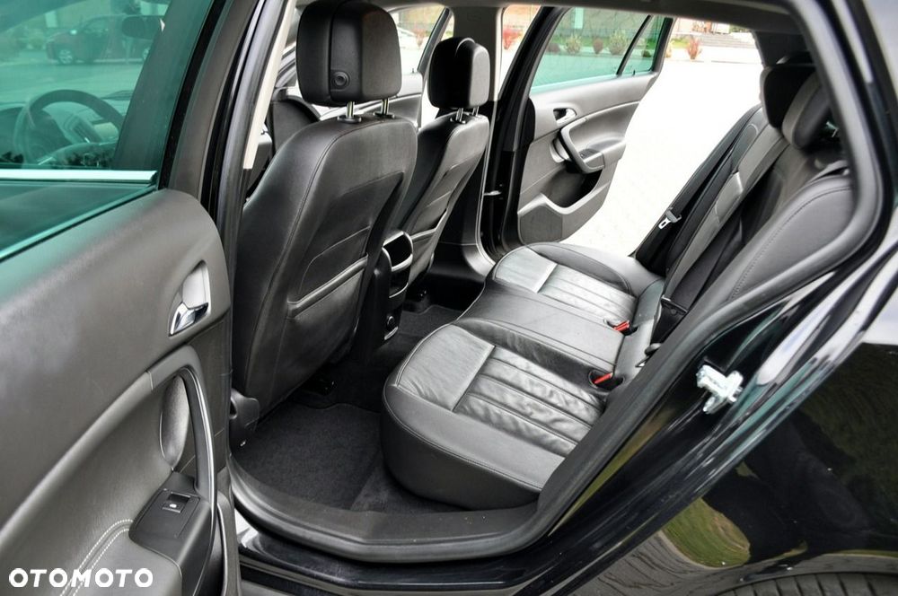 Opel Insignia - 20