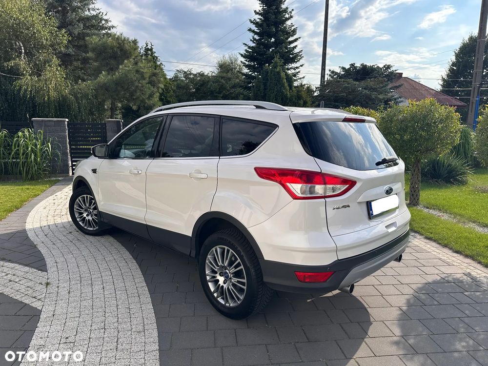 Ford Kuga 1.6 EcoBoost 2x4 Individual - 11